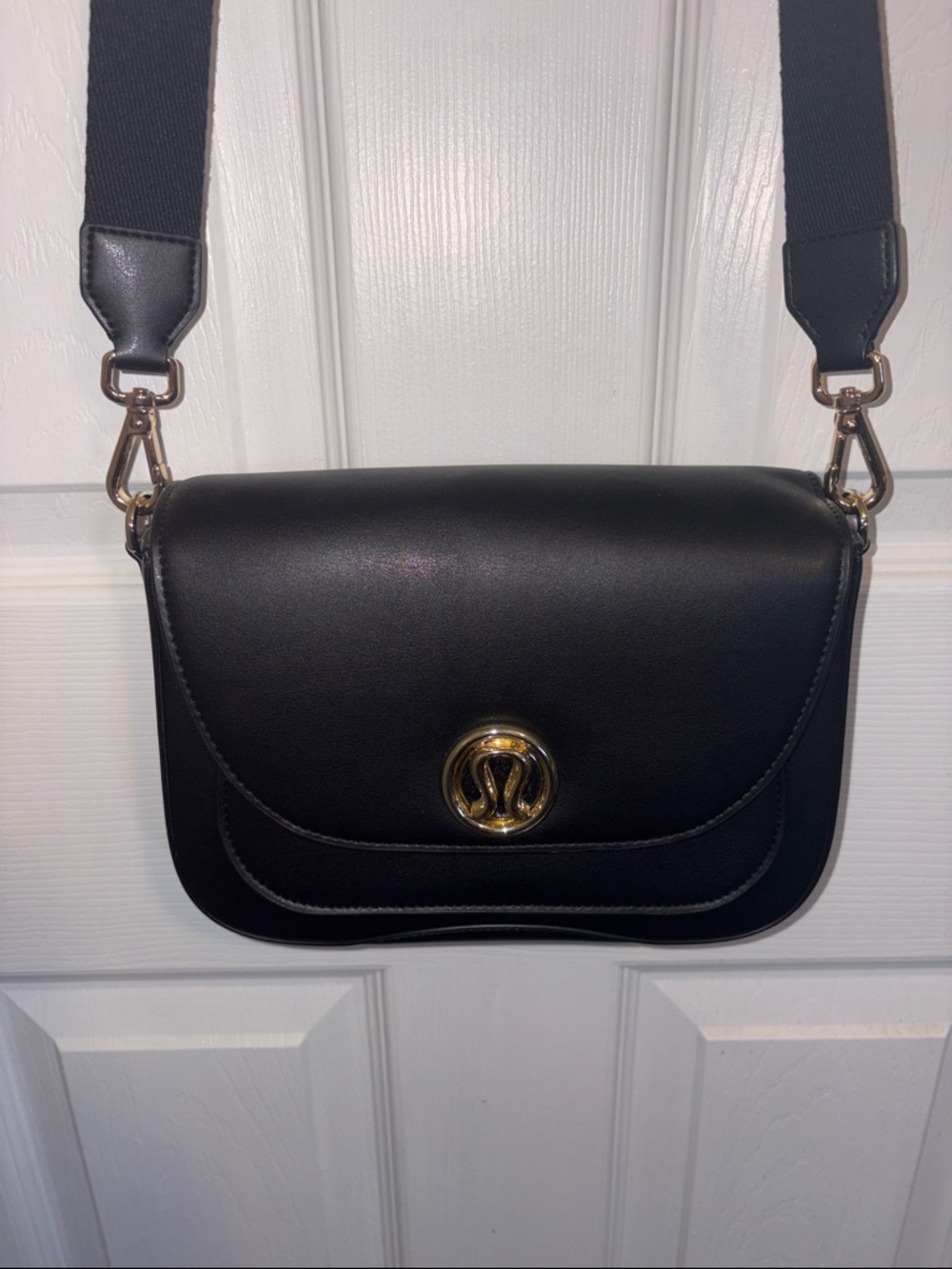 lululemon athletica Black Crossbody Bag with Gold Hardware